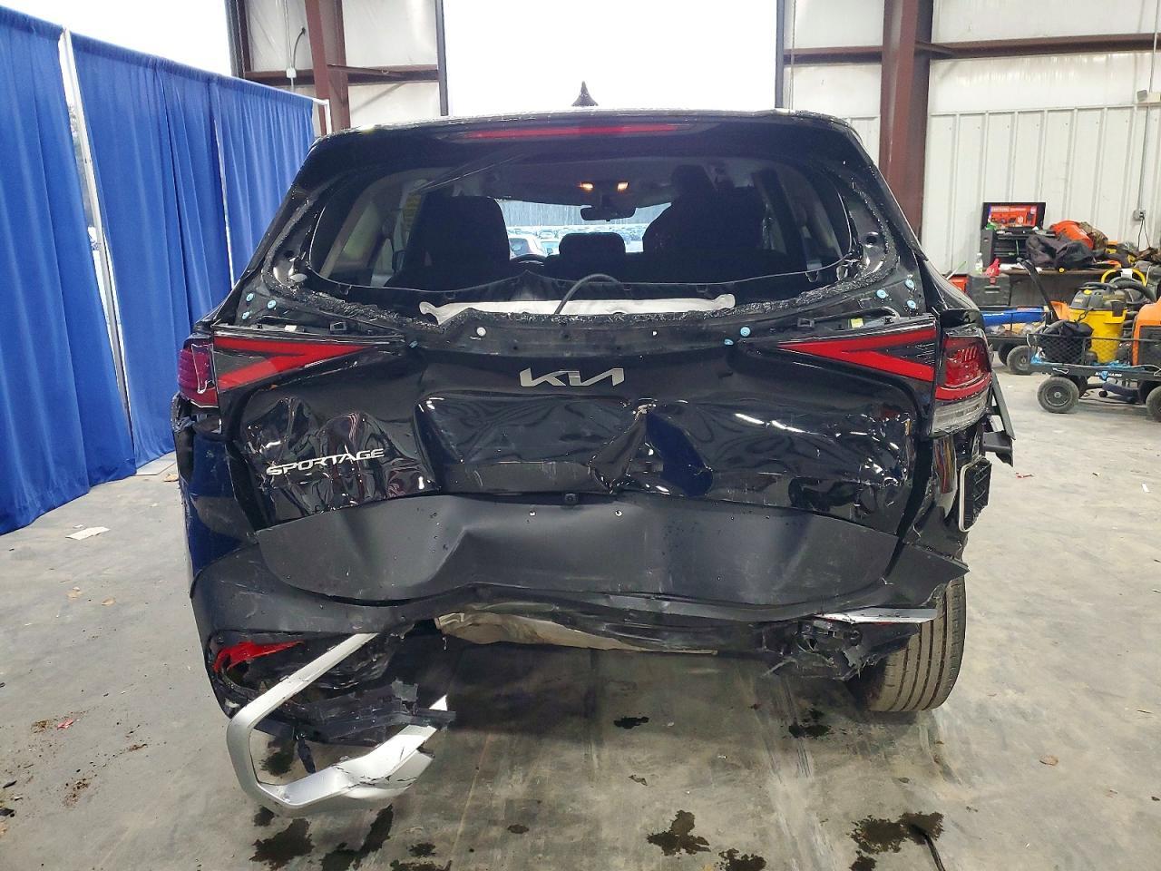 2025 KIA Sportage lx