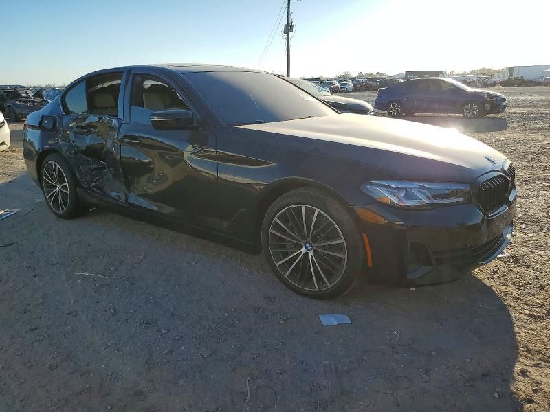 2022 BMW 530 i
