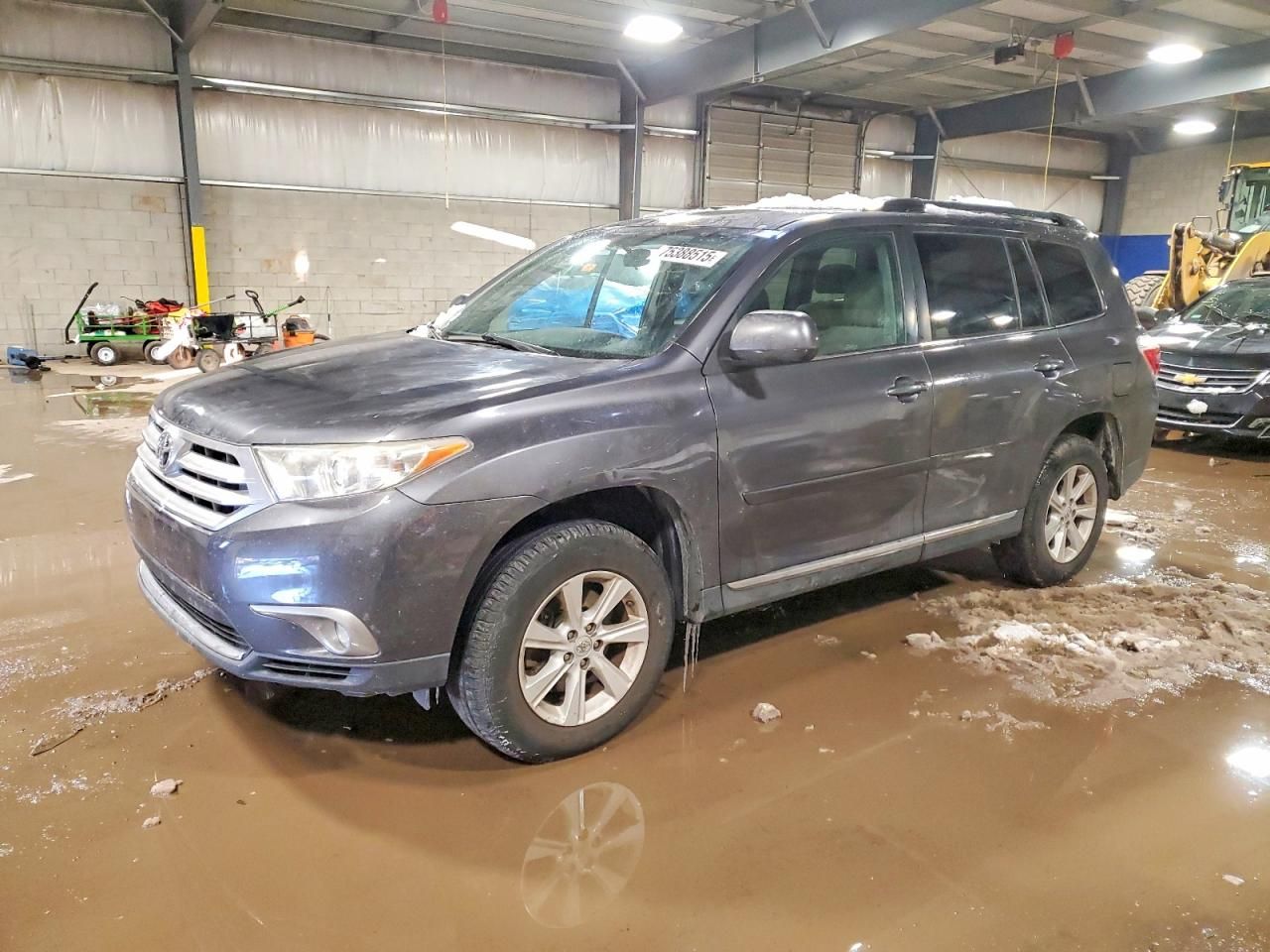 2013 Toyota Highlander Base