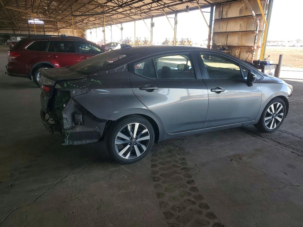 2021 Nissan Versa sr