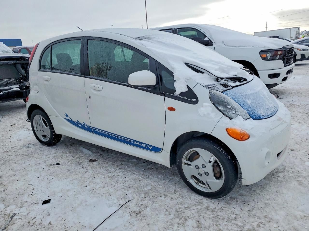 2012 Mitsubishi I Miev es