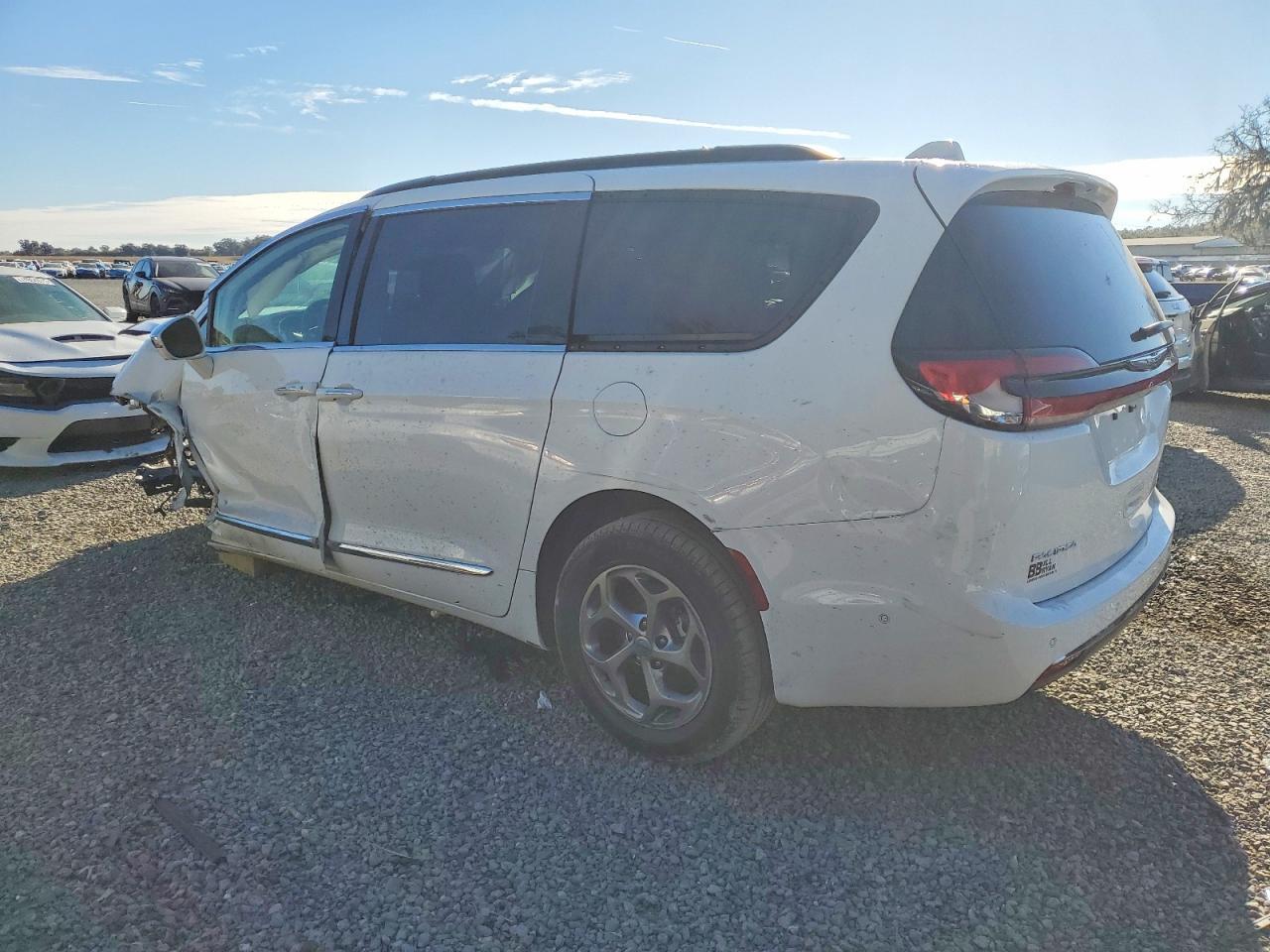 2022 Chrysler Pacifica Limited