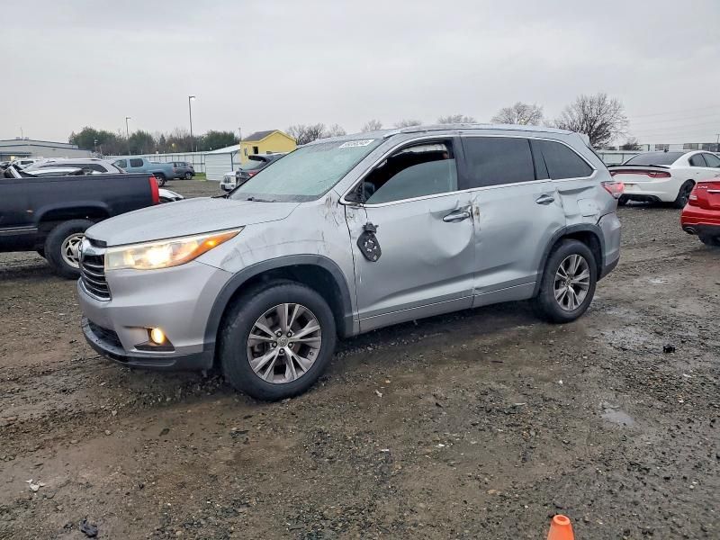 2015 Toyota Highlander xle