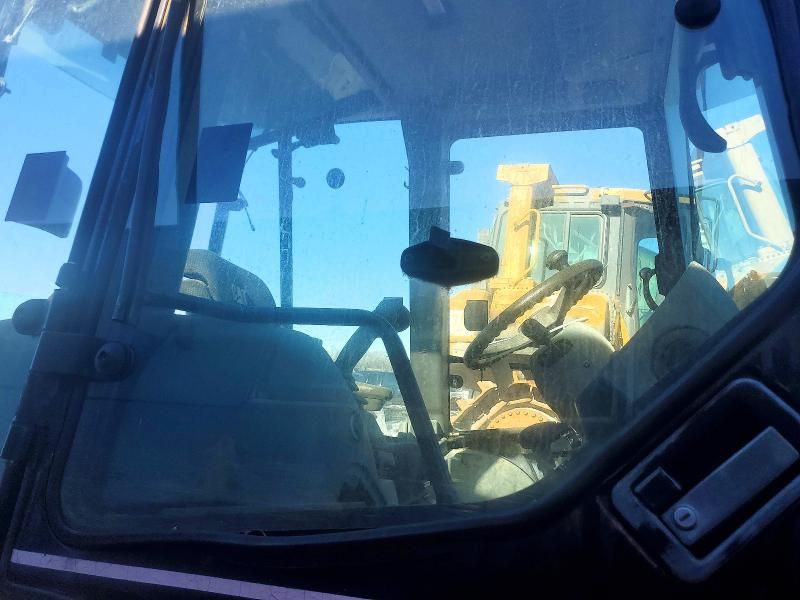 2005 Caterpillar 2005 Caterillar 420D