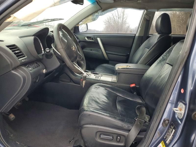 2012 Toyota Highlander Base