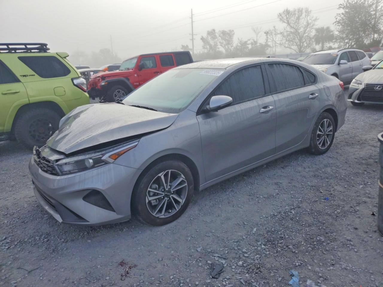 2024 KIA Forte lx