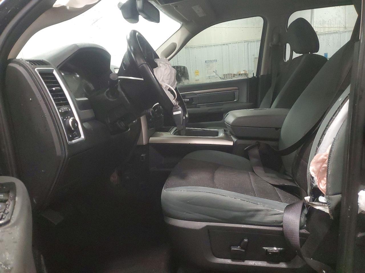 2018 Dodge Ram 1500 slt