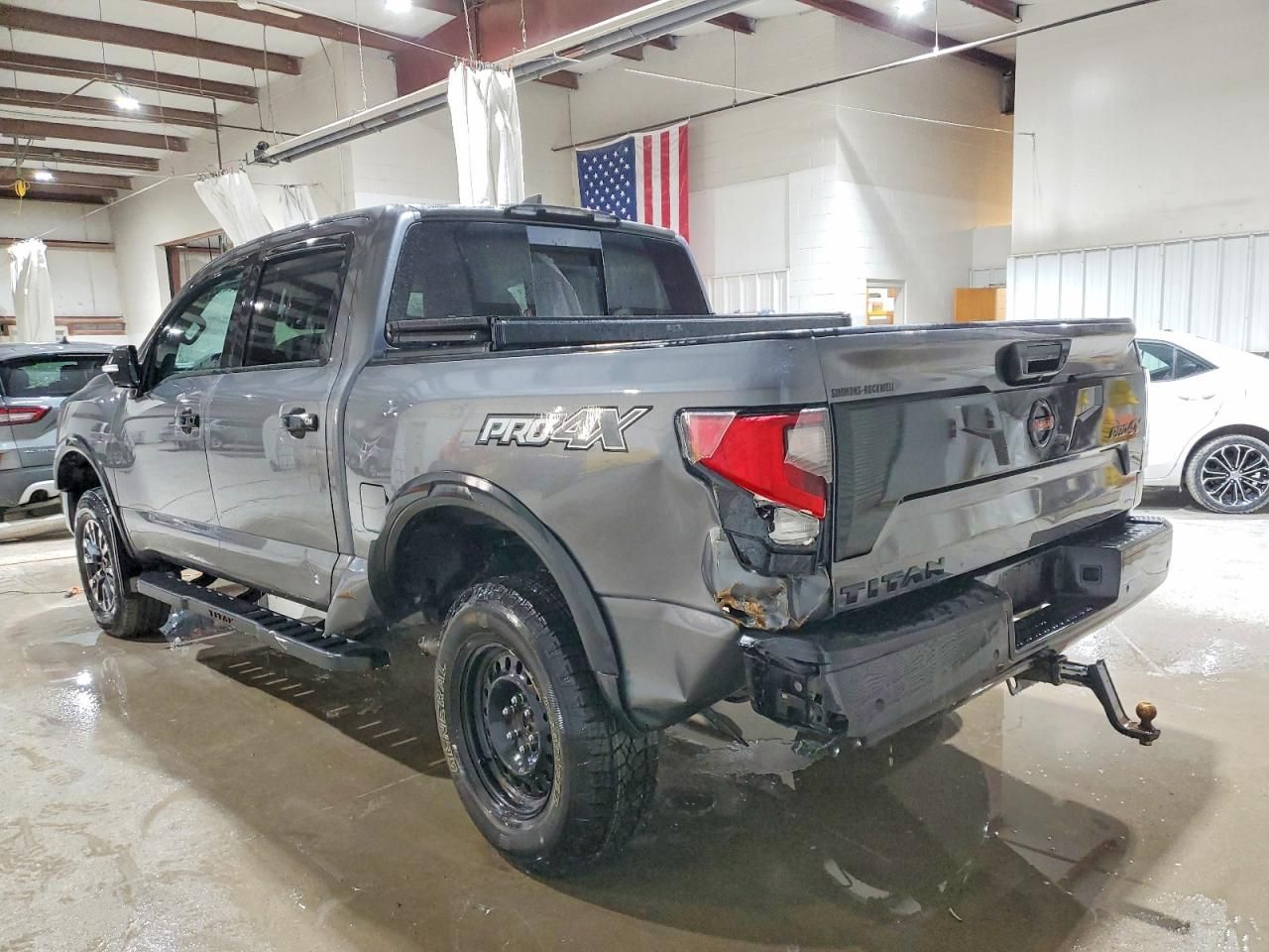 2022 Nissan Titan sv