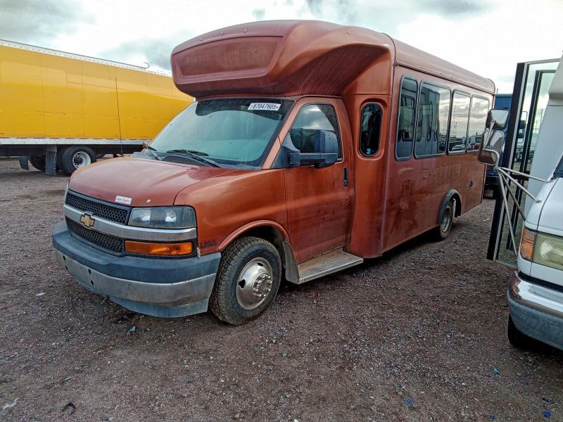 2020 Chevrolet Express G4500 Shuttle Bus