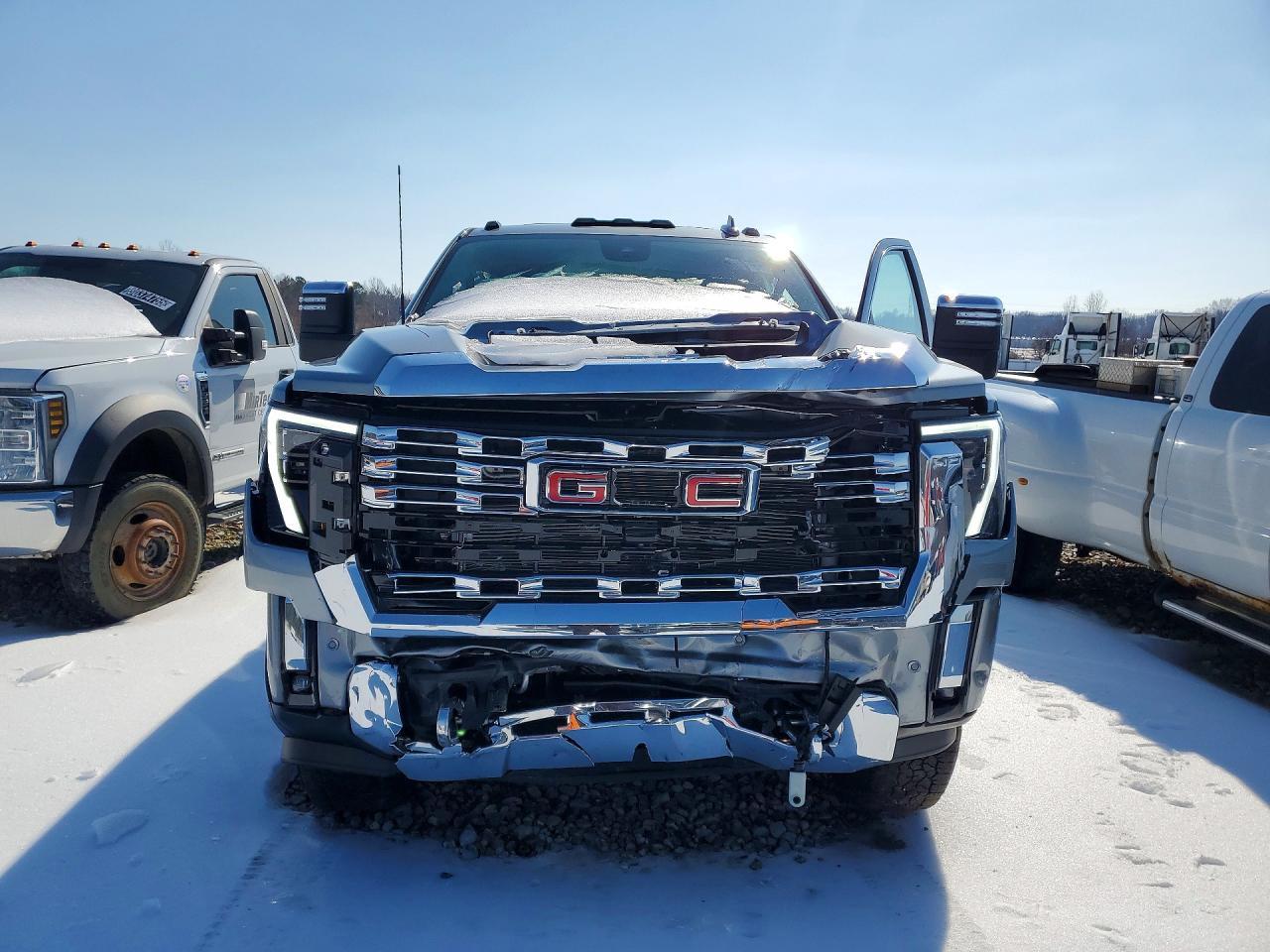 2025 GMC Sierra K2500 Denali