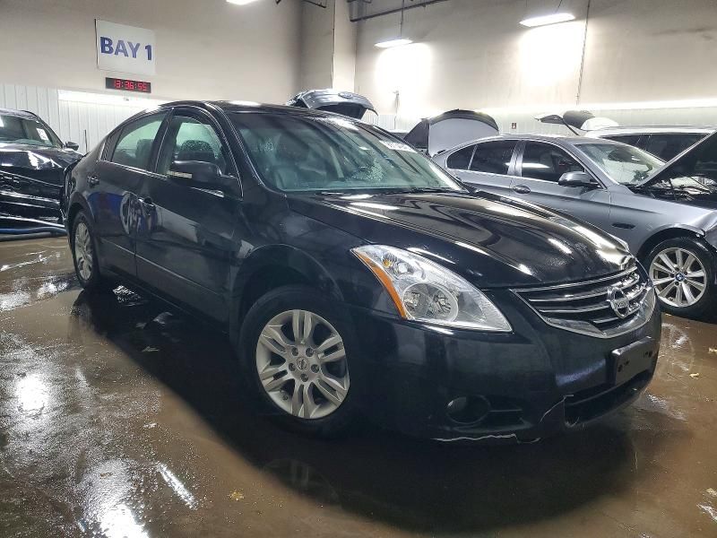 2012 Nissan Altima Base