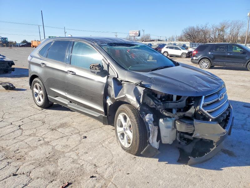 2017 Ford Edge se