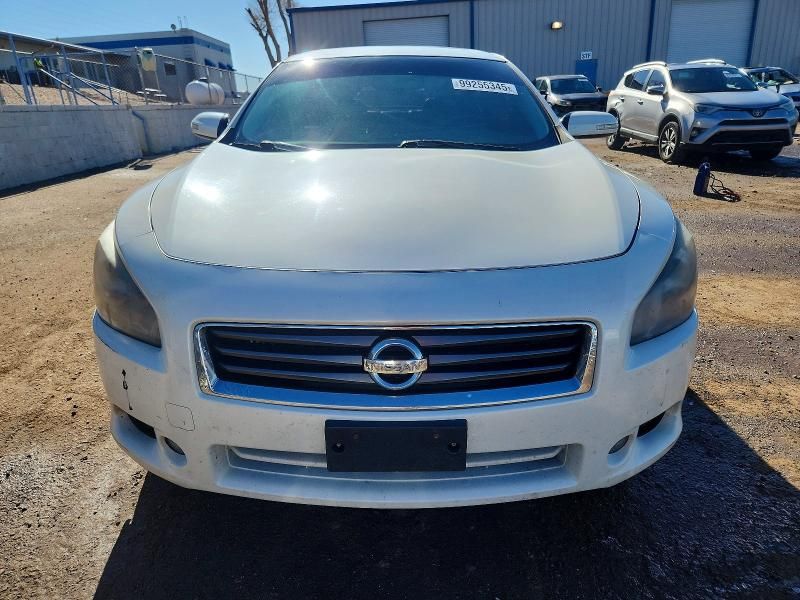 2014 Nissan Maxima s