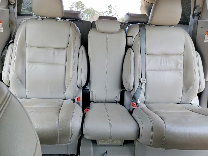 2017 Toyota Sienna xle