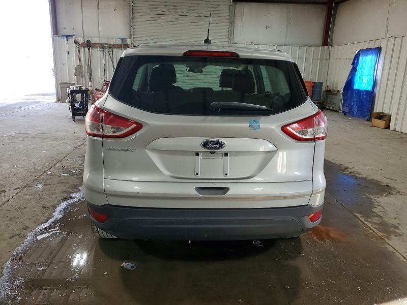 2015 Ford Escape s