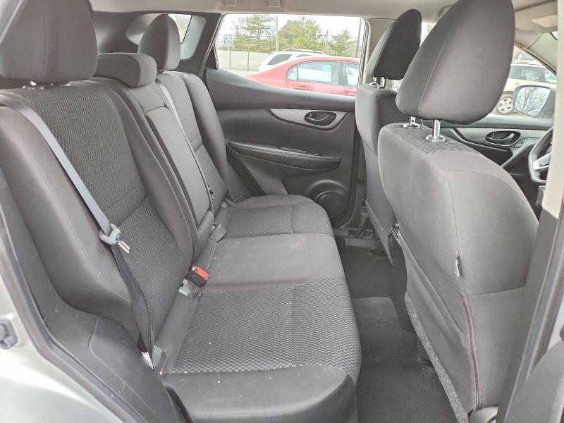 2018 Nissan Rogue Sport s