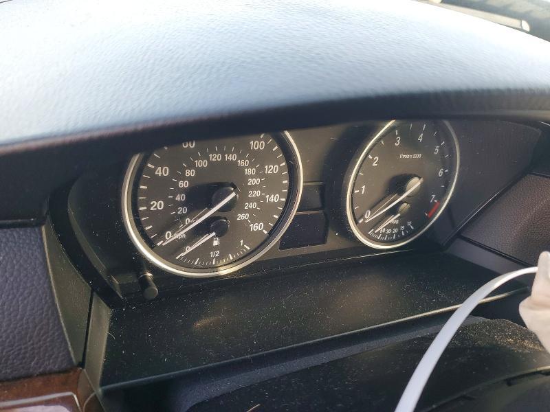 2010 BMW 528 i