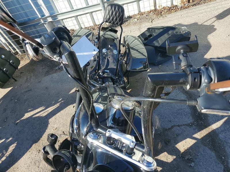 2018 Harley-Davidson Flhcs Heritage Classic 114