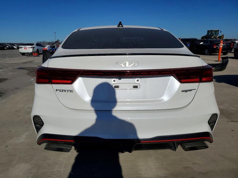 2024 KIA Forte gt