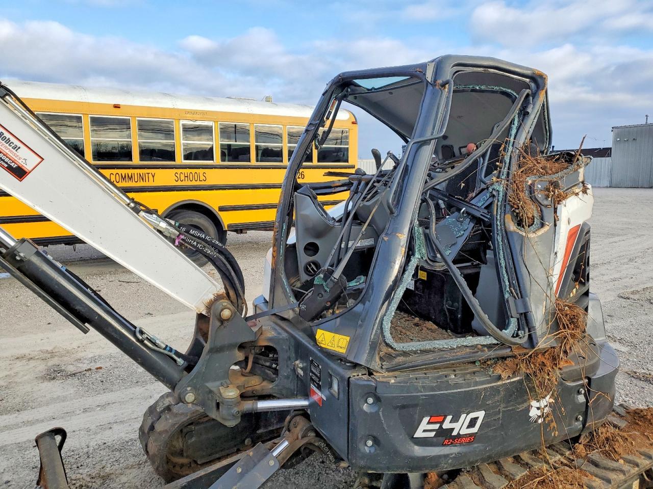 2024 Bobcat E42