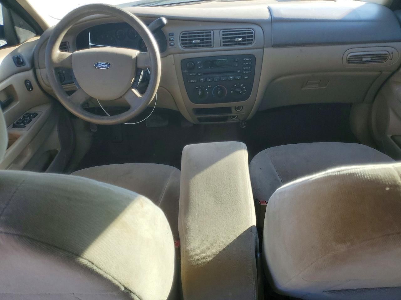 2006 Ford Taurus se