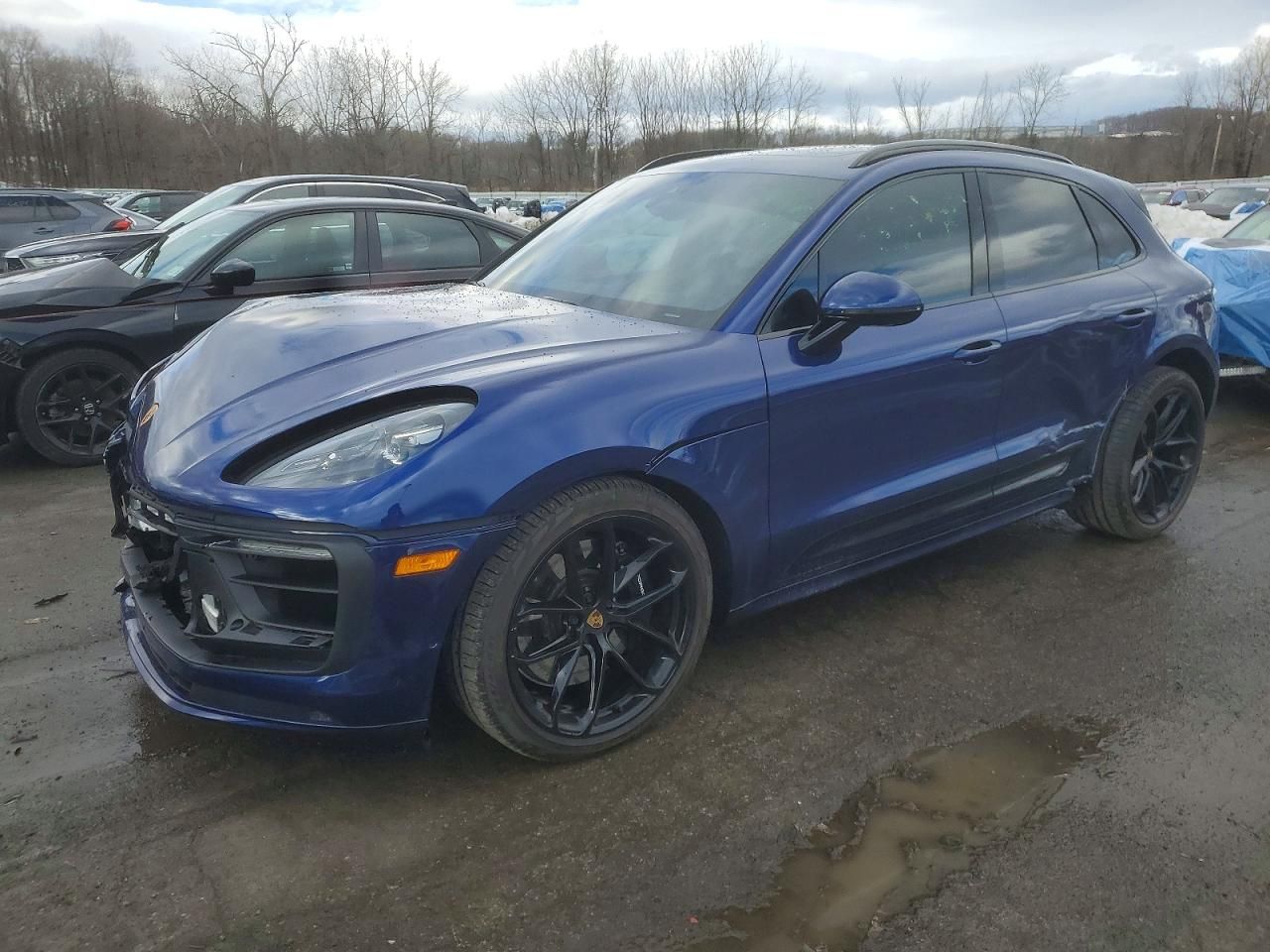 2025 Porsche Macan gts