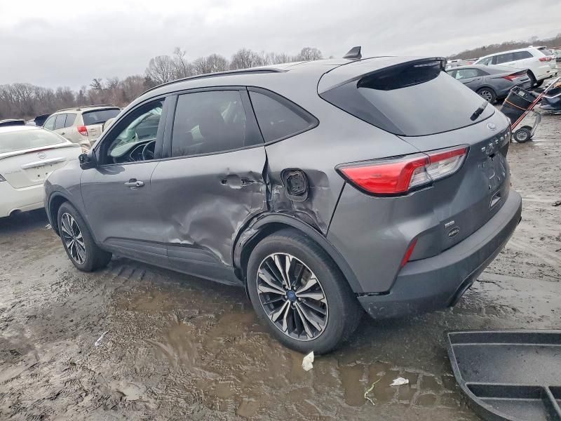 2021 Ford Escape se