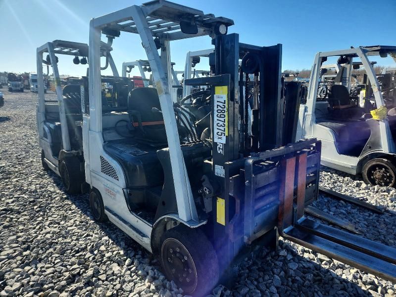 2014 Niss Forklift