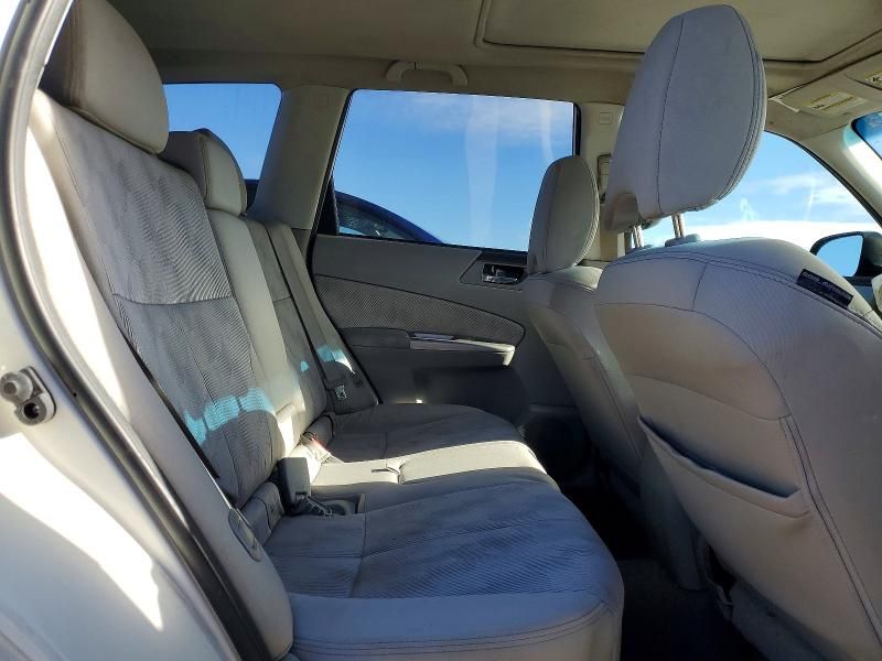 2010 Subaru Forester 2.5x Premium