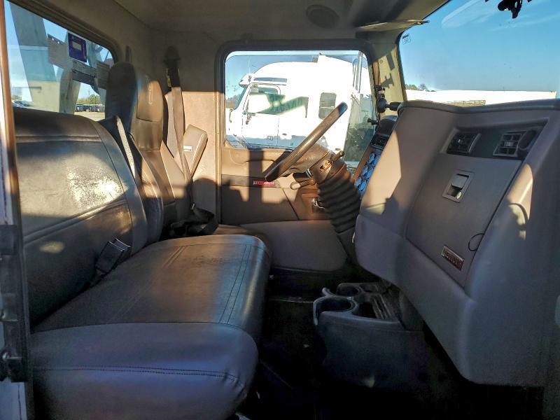 2014 Kenworth T370 Digger Derrick Truck