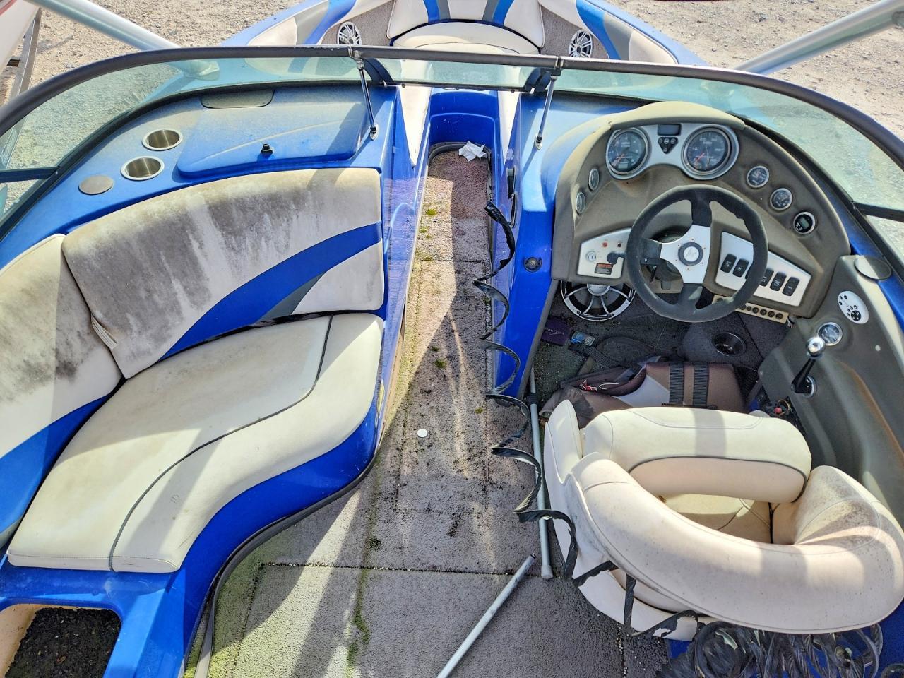 2008 Moomba Mobius LSV Boat With Boat Mate Trailer