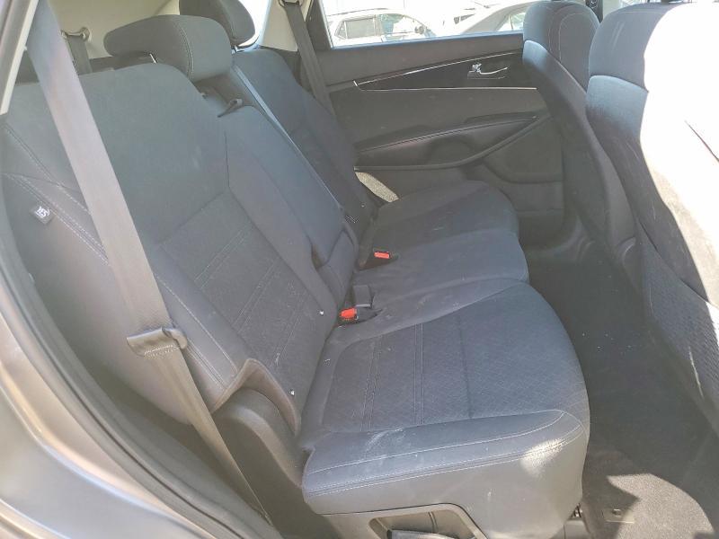 2018 KIA Sorento lx