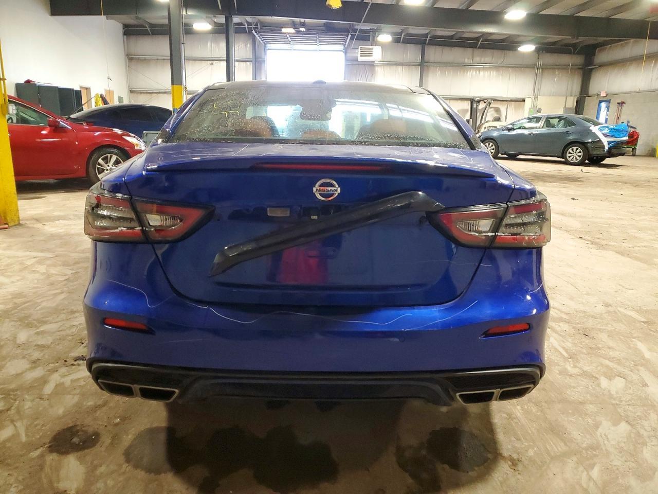 2019 Nissan Maxima s