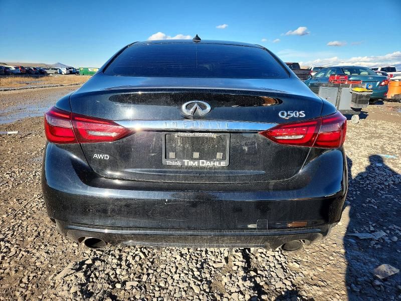 2018 Infiniti Q50 Luxe