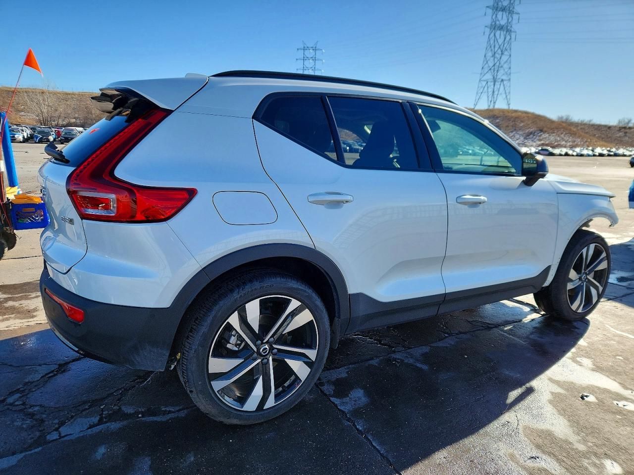 2023 Volvo Xc40 Plus