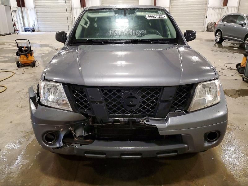 2019 Nissan Frontier s