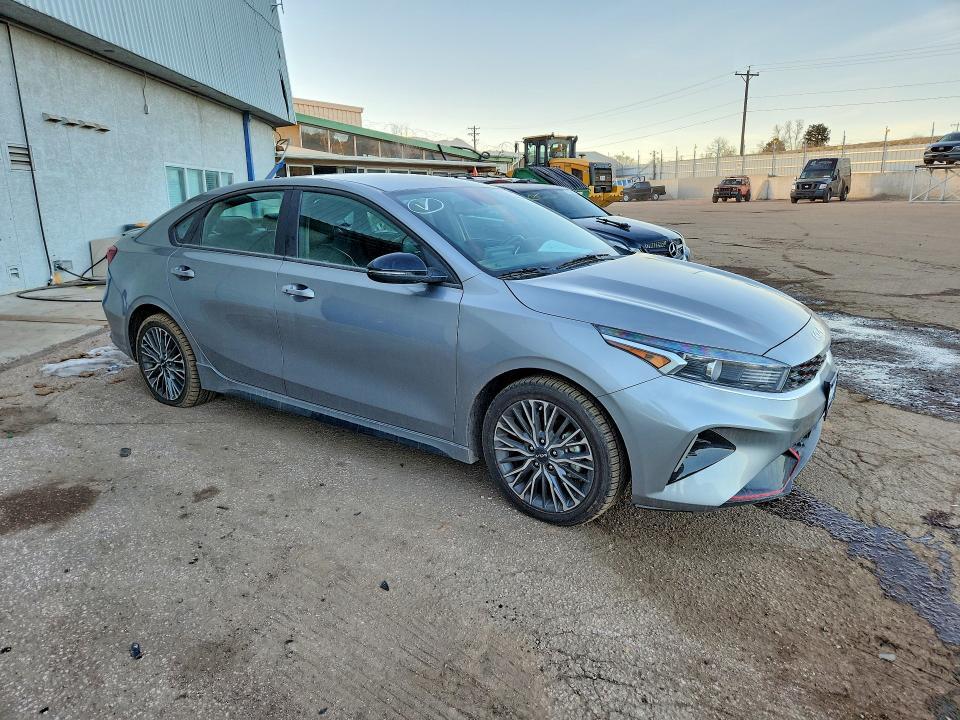 2023 KIA Forte gt Line