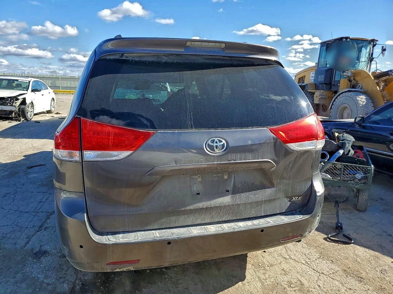 2014 Toyota Sienna xle