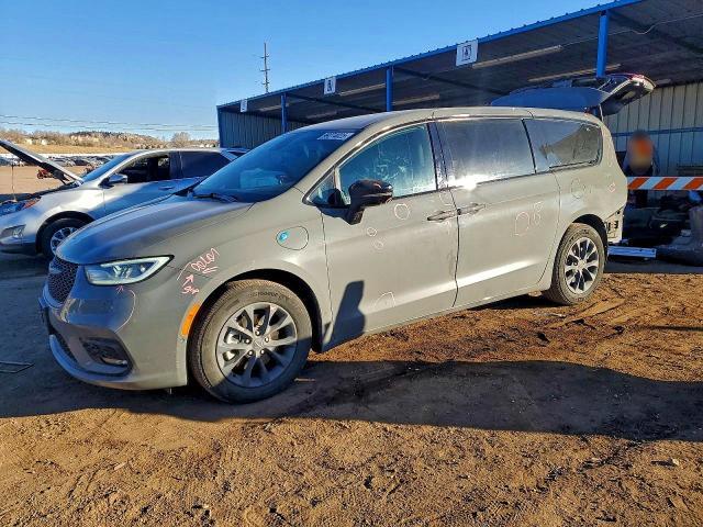 2024 Chrysler Pacifica Hybrid Select