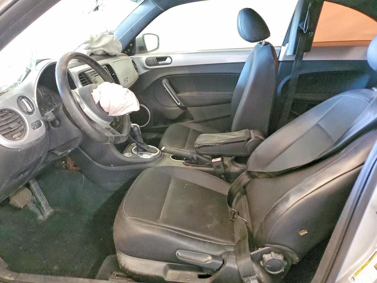 2012 Volkswagen Beetle