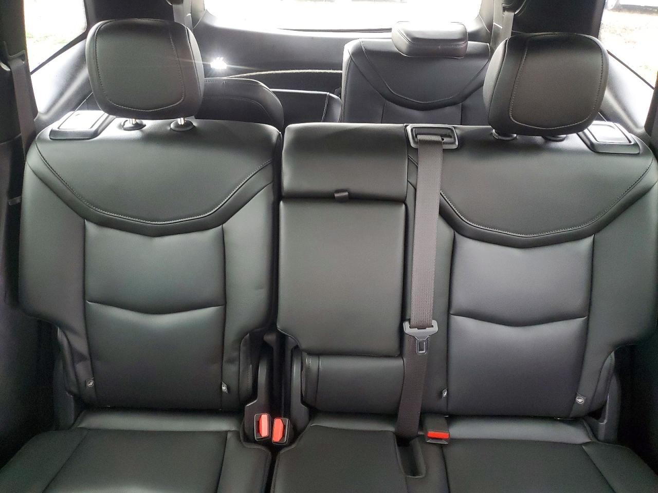 2024 Cadillac XT6 Luxury