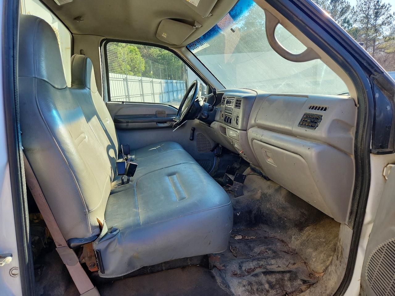 2001 Ford F350 Super Duty Dump Truck