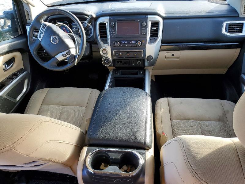 2017 Nissan Titan xd sl