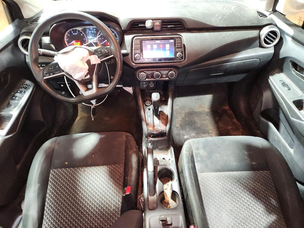 2021 Nissan Versa s
