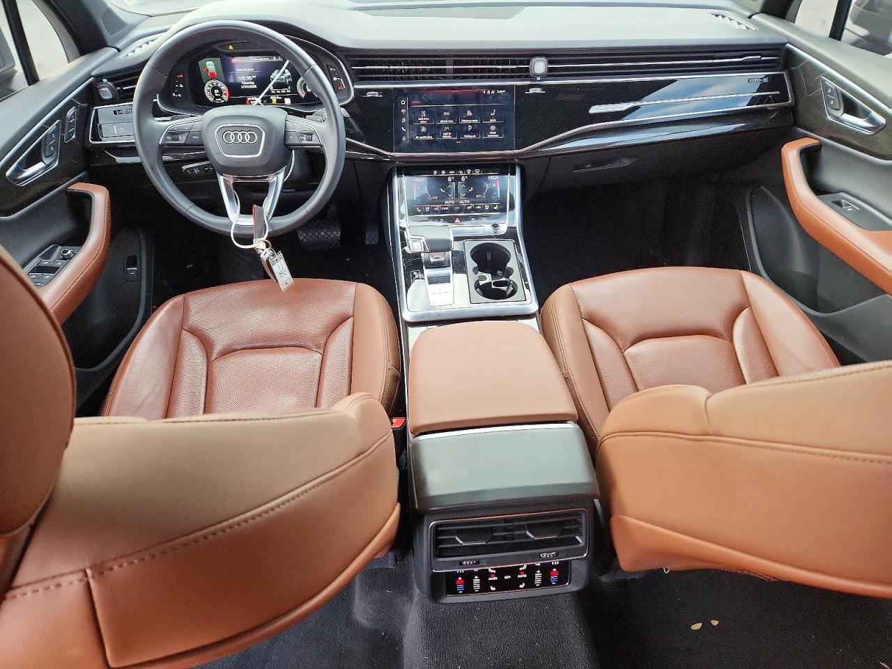 2021 Audi Q7 Prestige