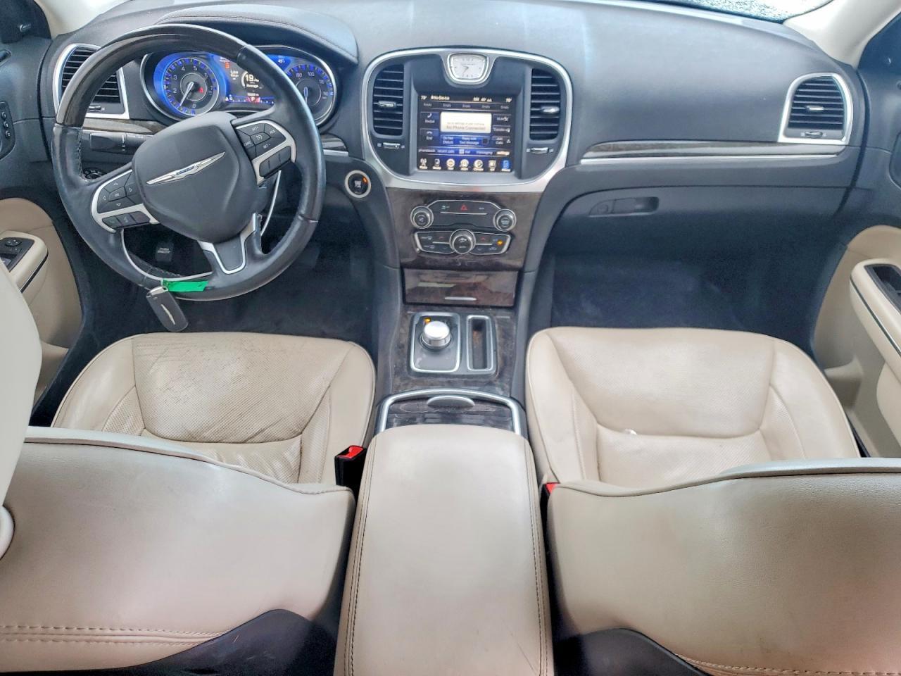 2016 Chrysler 300c