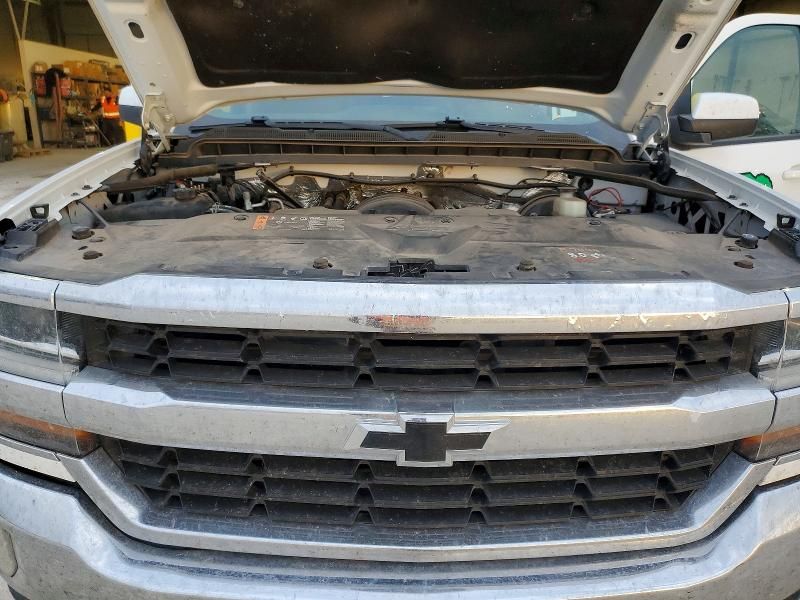 2018 Chevrolet Silverado K1500 lt