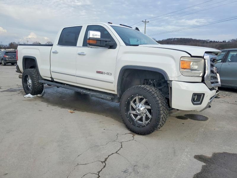 2016 GMC Sierra K2500 slt