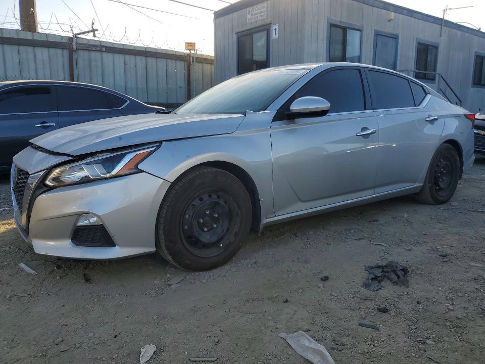 2021 Nissan Altima s