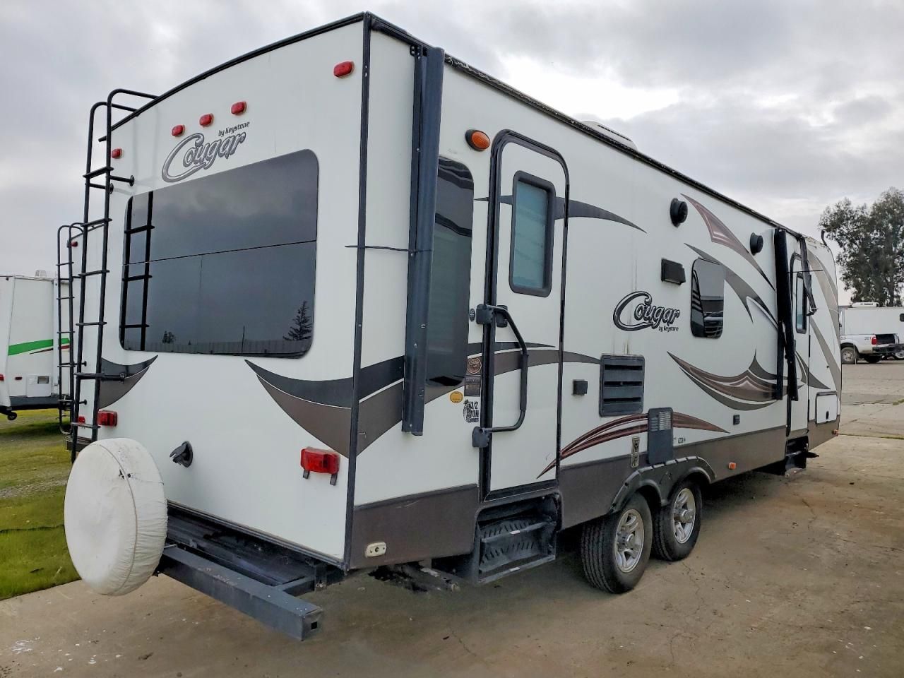 2016 Keystone 2016 Dutchman Cougar